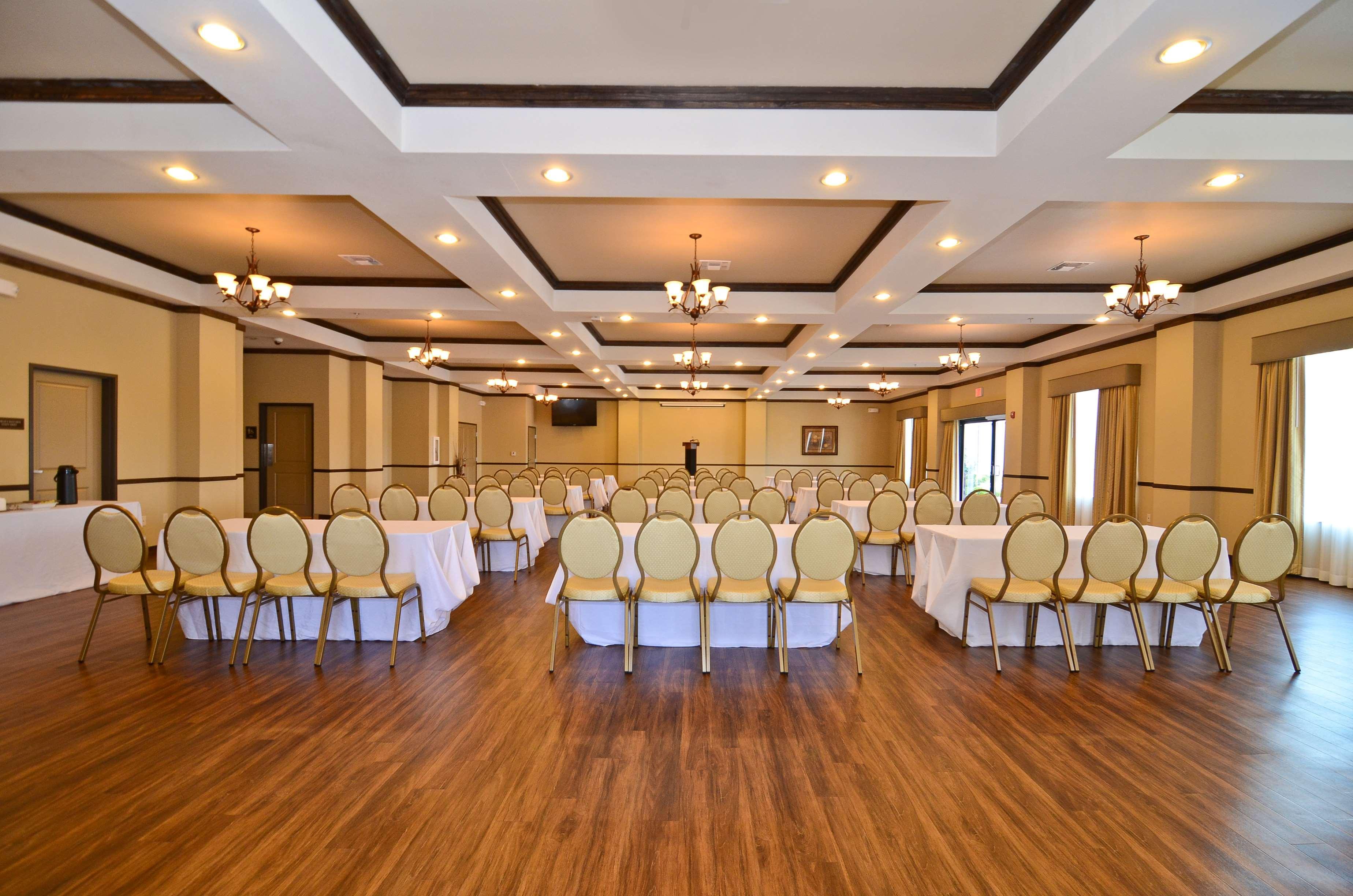 Best Western Plus Emory At Lake Fork Inn & Suites İş olanakları fotoğraf